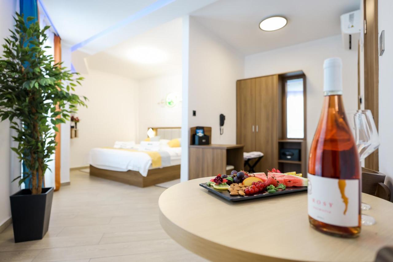 Hotel Kanjon Zrmanje オブロヴァツ エクステリア 写真