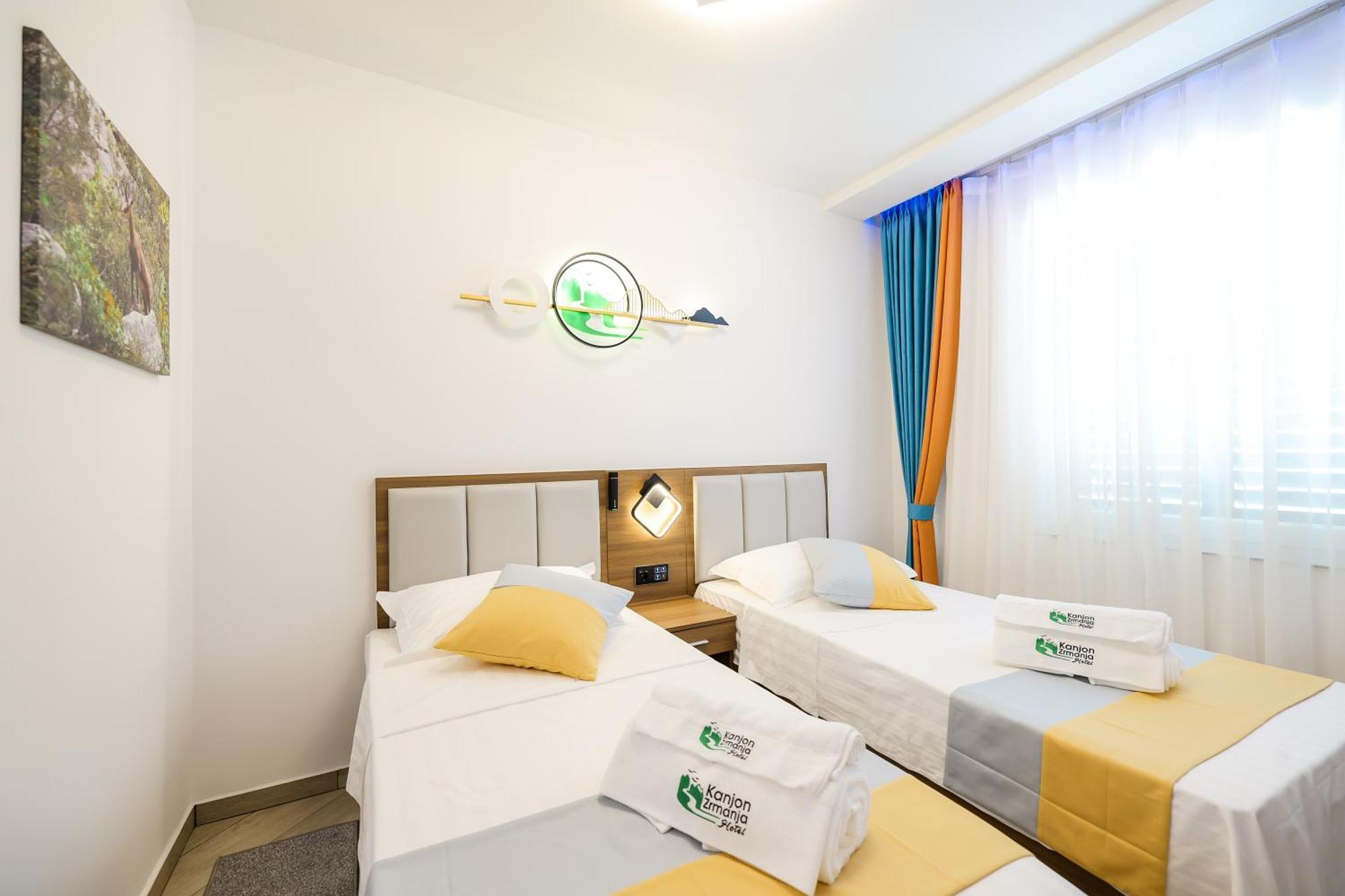 Hotel Kanjon Zrmanje オブロヴァツ エクステリア 写真