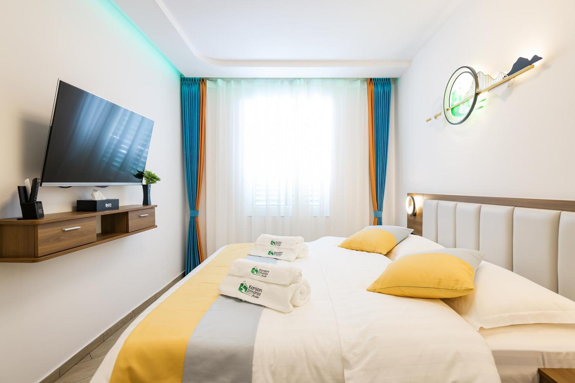Hotel Kanjon Zrmanje オブロヴァツ エクステリア 写真