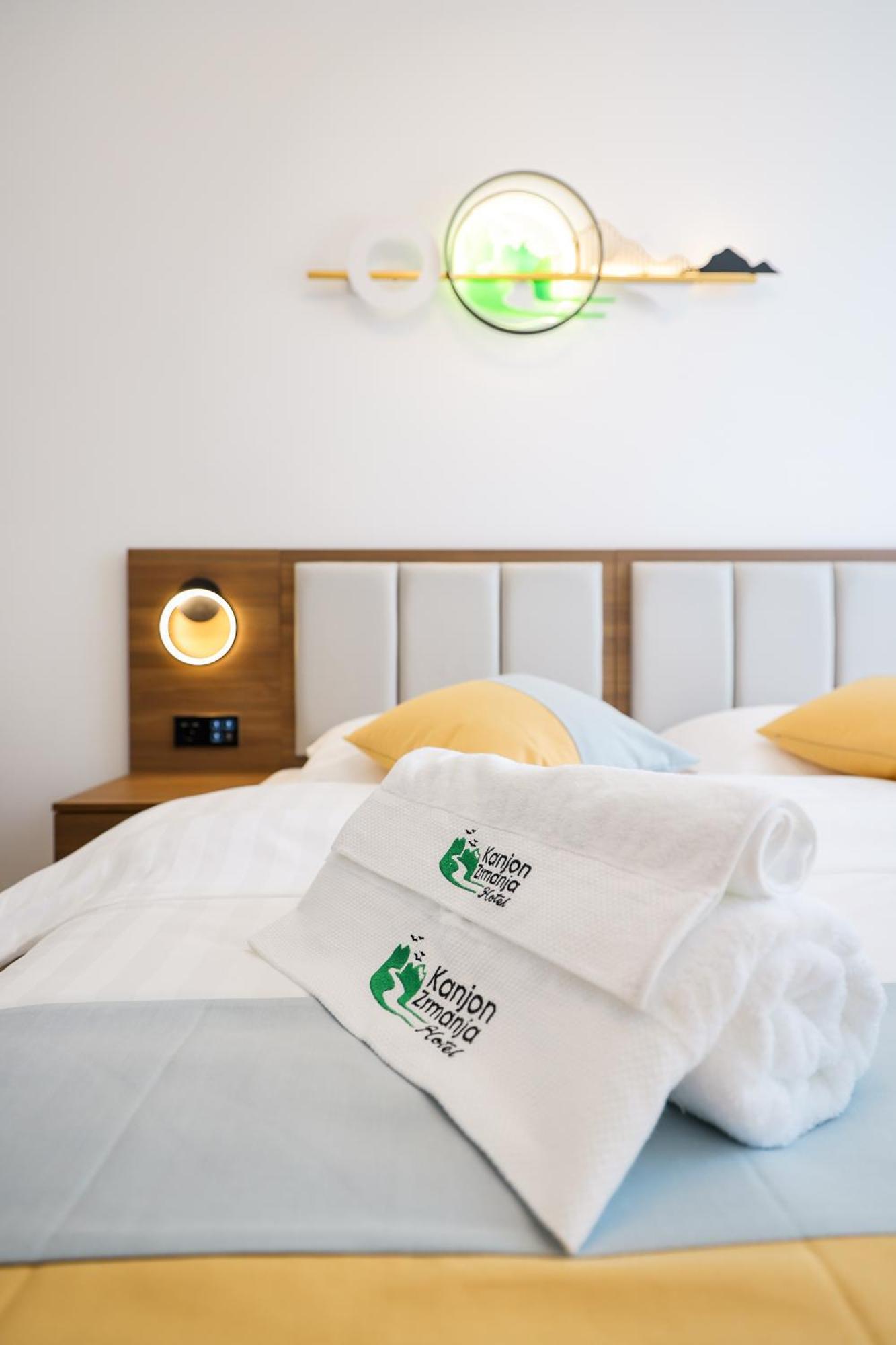 Hotel Kanjon Zrmanje オブロヴァツ エクステリア 写真